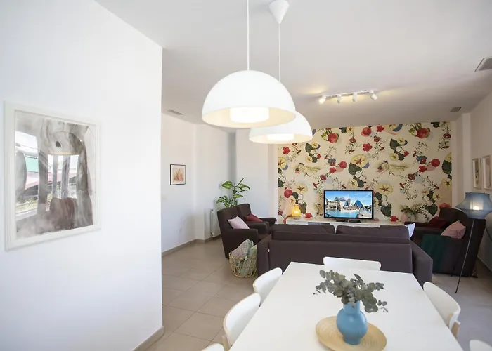 Daire Singularstays Mar44 Terrace Valensiya